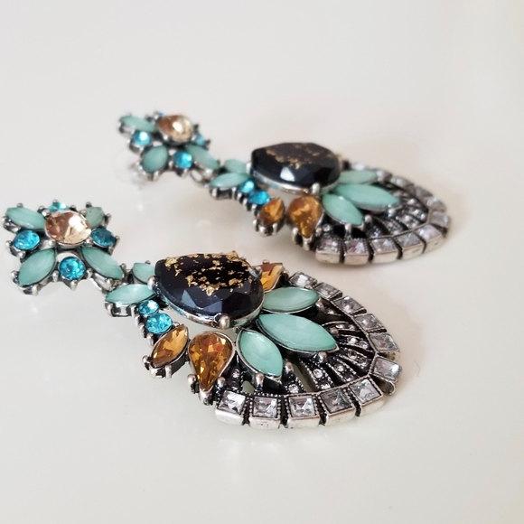 New Beautiful Stud Antique Style Drop Earrings - Picture 7 of 8